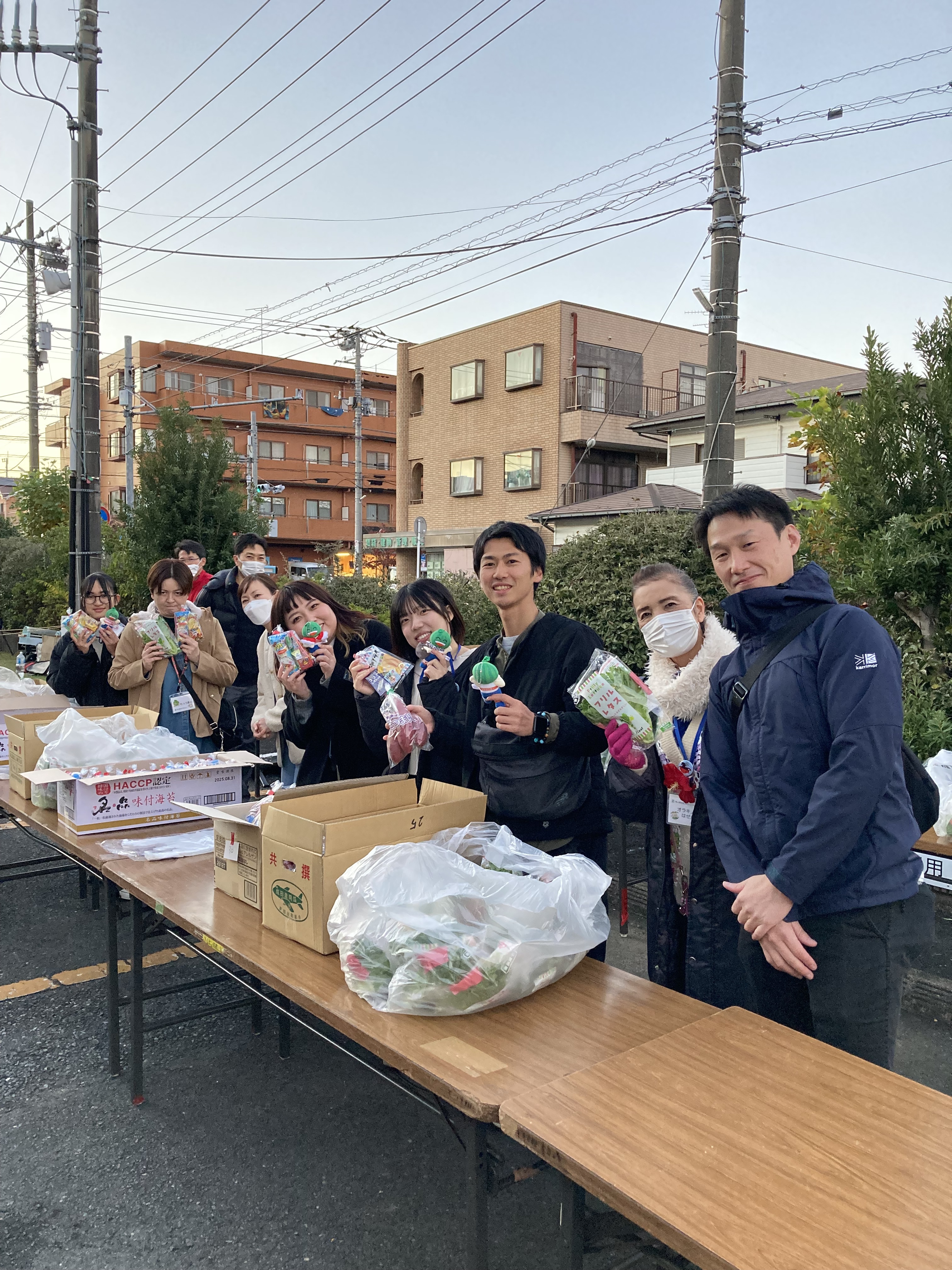 野菜の配布